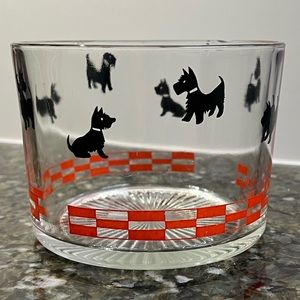 1940’s Scottie Ice Tub